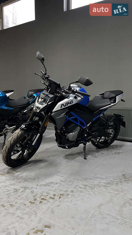 CFMOTO 300NK