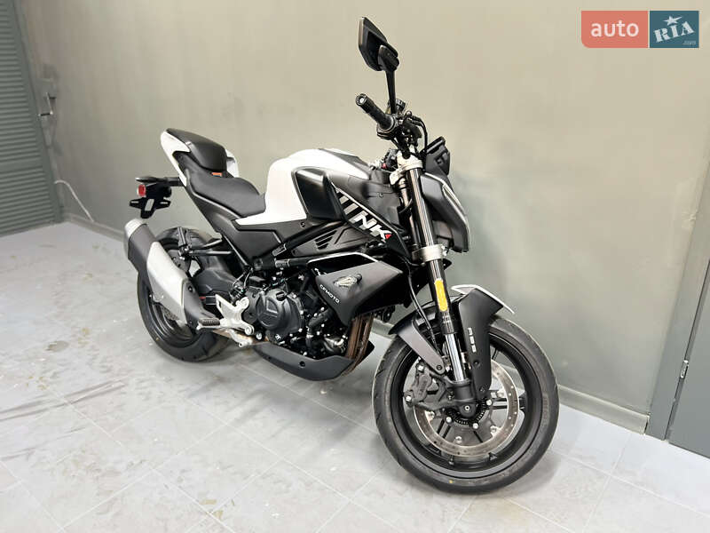 CFMOTO 450NK