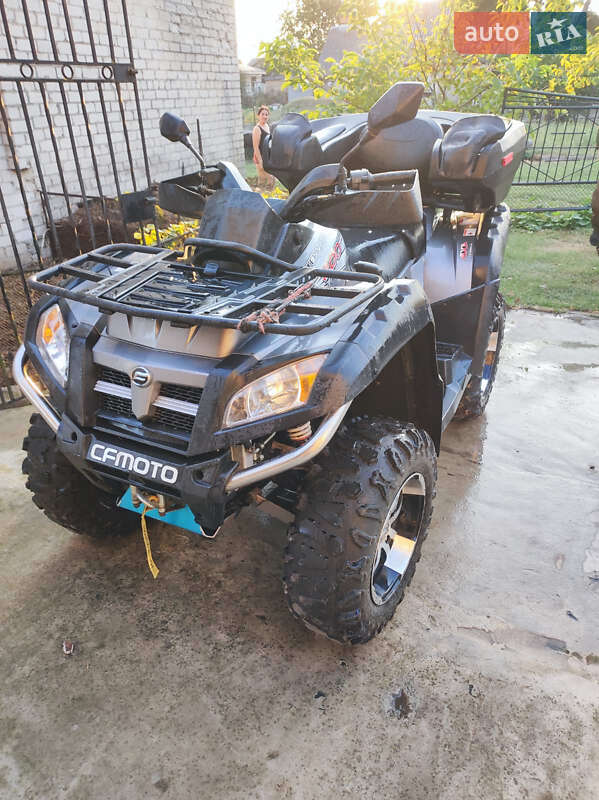 CFMOTO 800