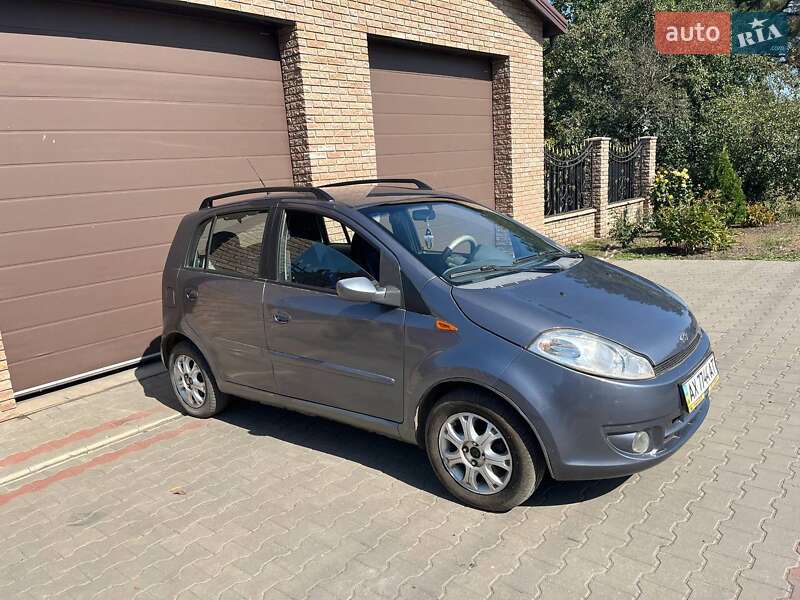 Лифтбек Chery A13