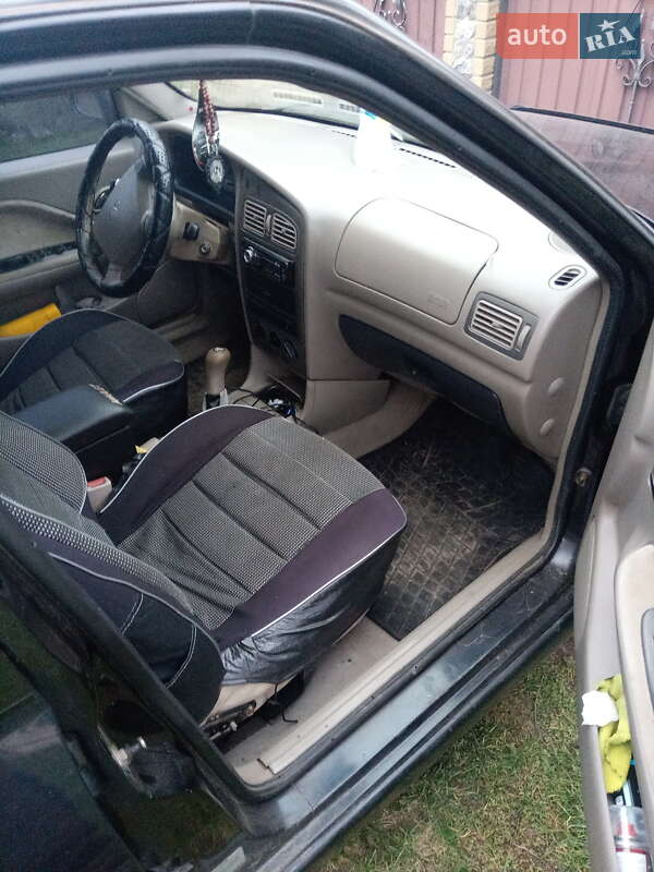 Седан Chery Amulet