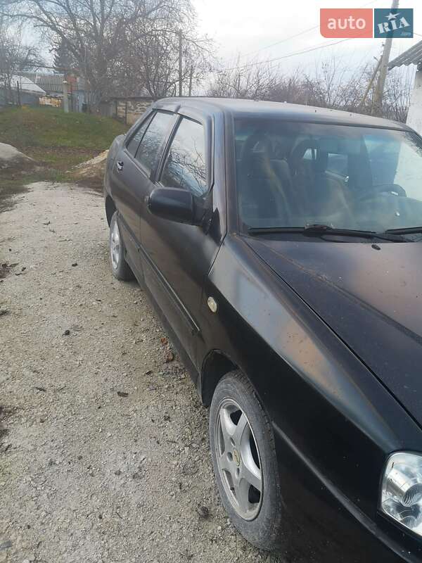 Лифтбек Chery Amulet 2008 в Карловке