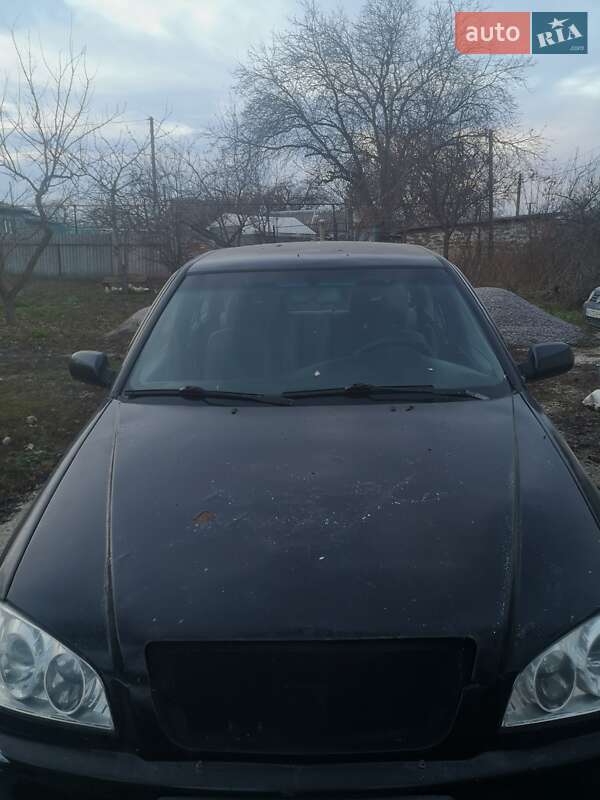 Лифтбек Chery Amulet 2008 в Карловке