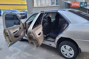 Chery Amulet 2005