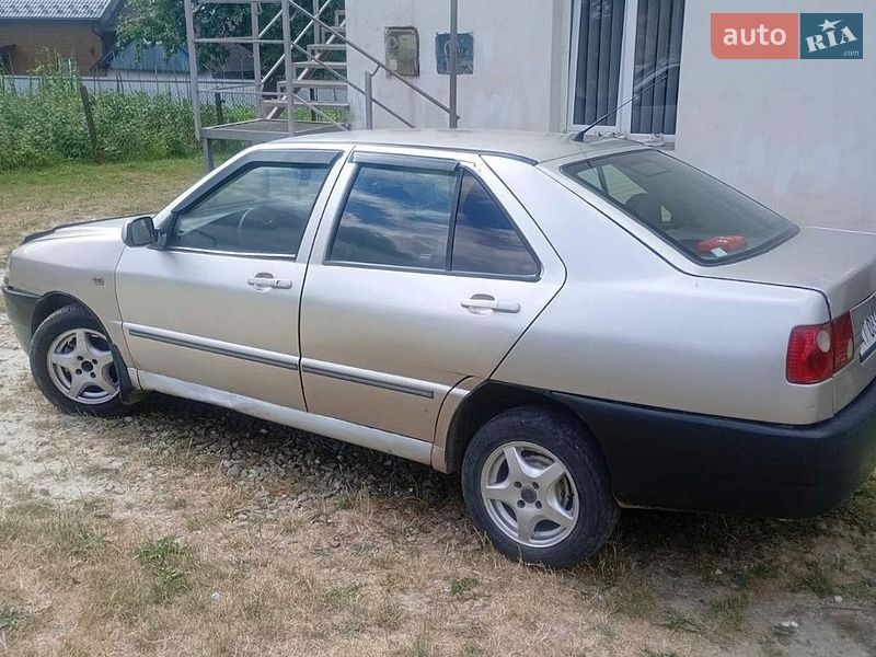 Седан Chery Amulet 2007 в Сколе