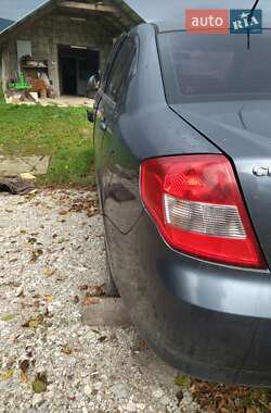 Седан Chery E5 2014 в Сваляві