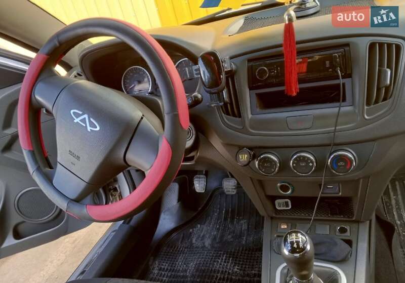 Седан Chery E5 2014 в Обухове