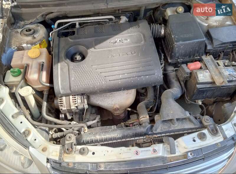 Седан Chery E5 2014 в Обухове