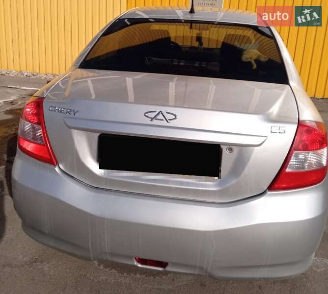 Седан Chery E5 2014 в Обухове