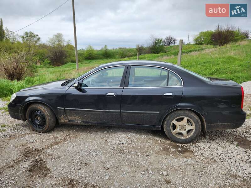 Легкові Chery Eastar
