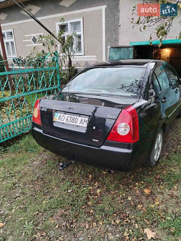 Седан Chery Elara 2007 в Буштыне