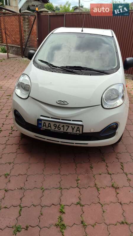 Седан Chery eQ