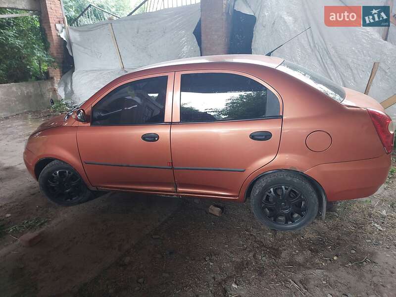 Ліфтбек Chery Jaggi 2008 в Недригайліву