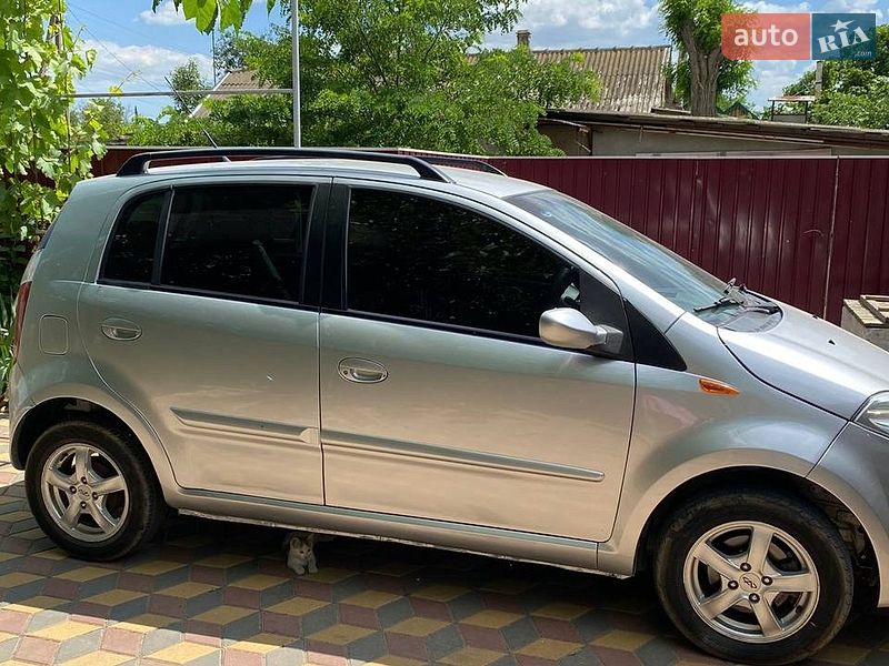 Хэтчбек Chery Kimo 2013 в Измаиле