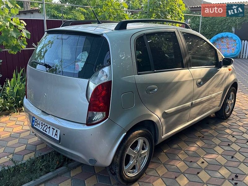Хэтчбек Chery Kimo 2013 в Измаиле
