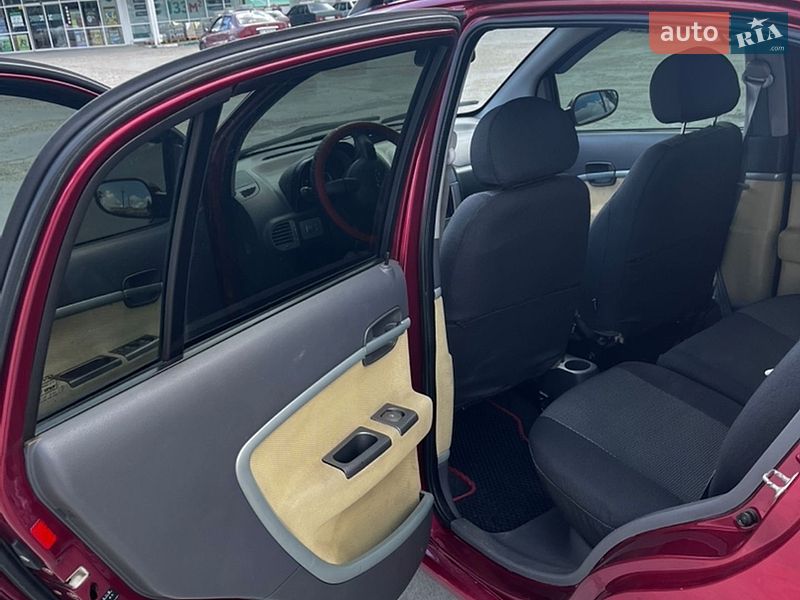Хэтчбек Chery Kimo 2011 в Первомайске