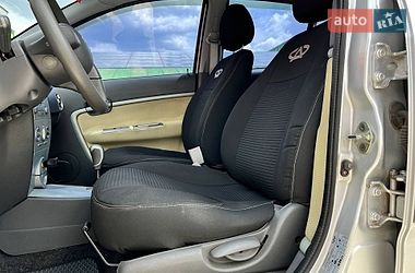 Хэтчбек Chery Kimo 2011 в Киеве фото 9 Хэтчбек Chery Kimo 2011 в Киеве