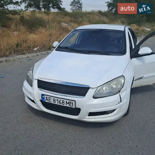 Chery M11 2012