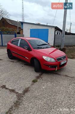 Chery M11  2011