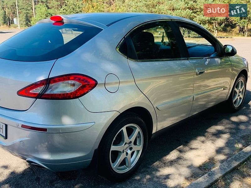 Седан Chery M11 2012 в Горишних Плавнях