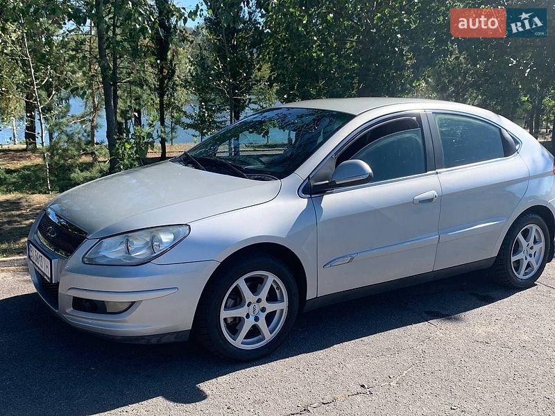 Седан Chery M11 2012 в Горишних Плавнях