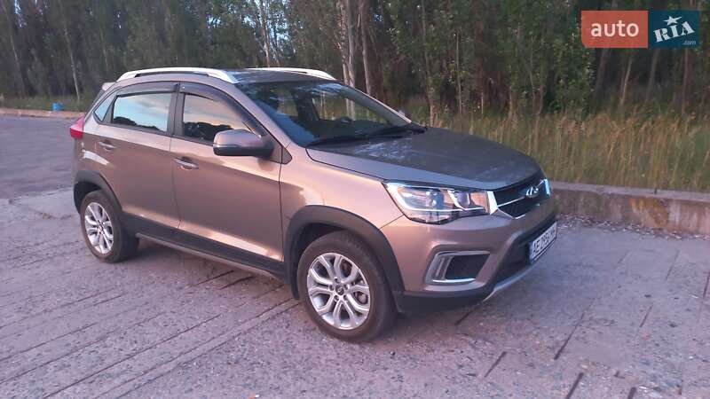 Хетчбек Chery Tiggo 2