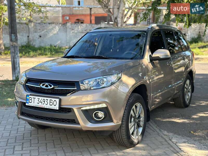 Внедорожник / Кроссовер Chery Tiggo 3x