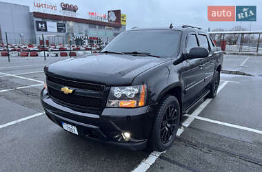 Chevrolet Avalanche 2006