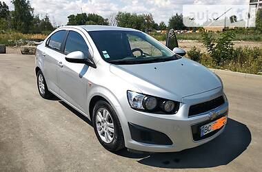 Chevrolet Aveo  2012