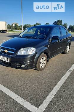 Chevrolet Aveo  2011