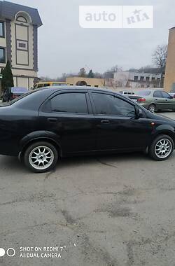 Chevrolet Aveo LS 2005