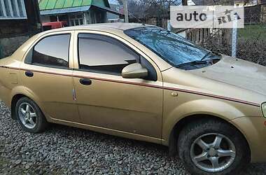 Chevrolet Aveo  2004