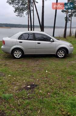 Chevrolet Aveo  2005