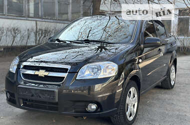 Chevrolet Aveo  2011