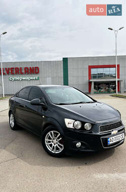 Chevrolet Aveo  2012