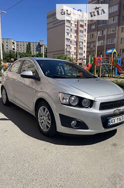 Chevrolet Aveo  2012