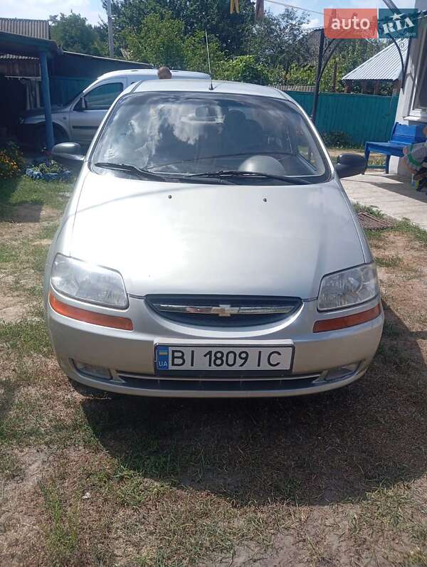 Седан Chevrolet Aveo