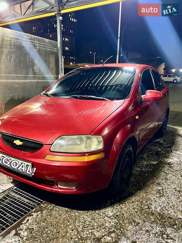 Седан Chevrolet Aveo
