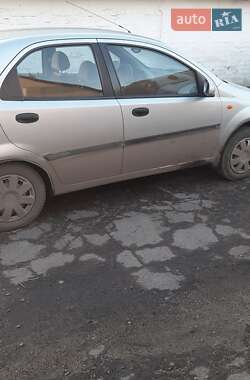 Chevrolet Aveo  2005