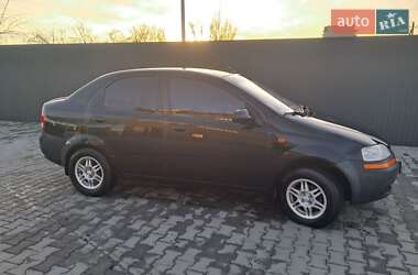 Chevrolet Aveo  2004