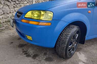 Chevrolet Aveo 2004