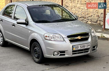 Chevrolet Aveo  2011