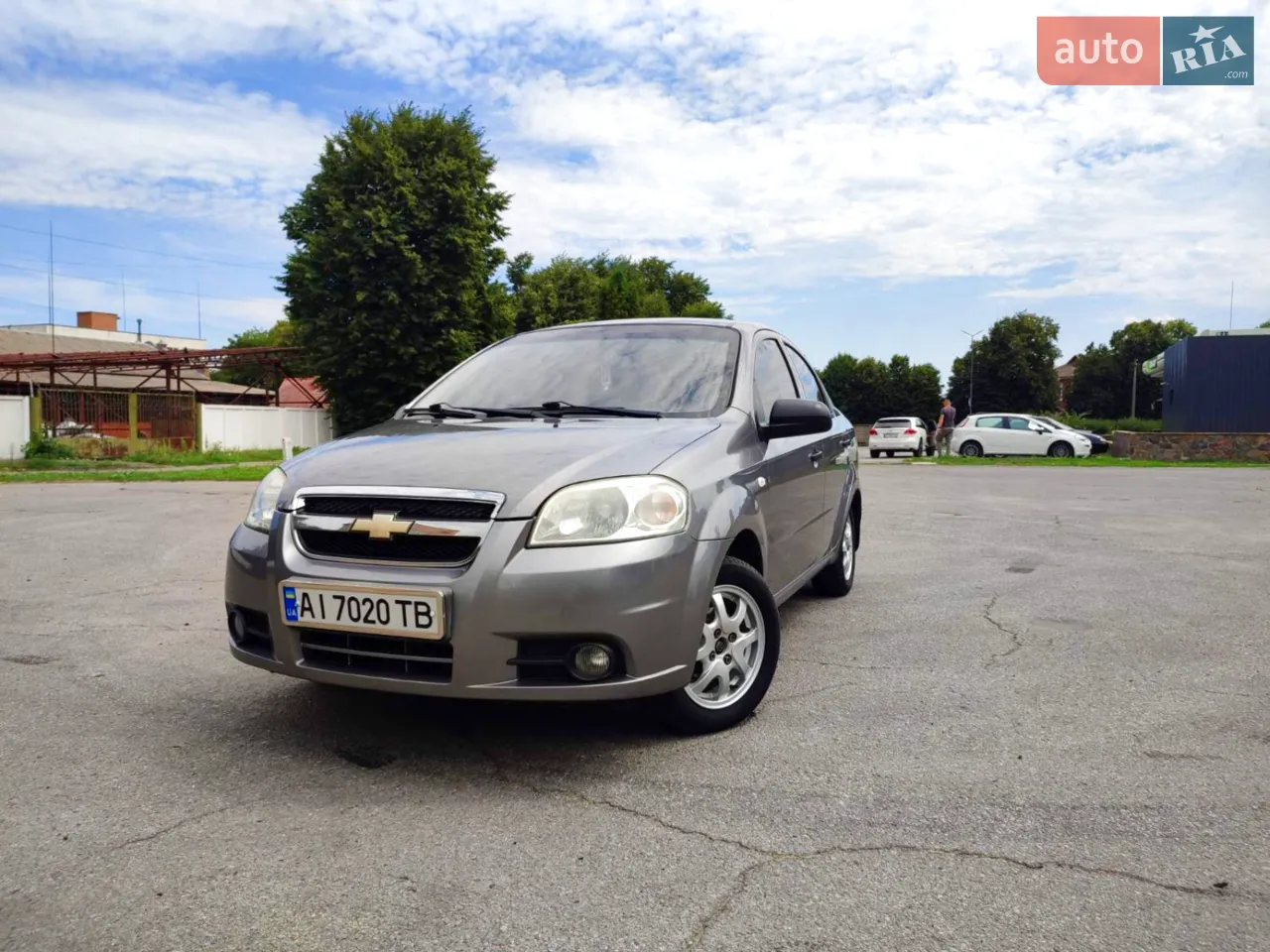 2011 Chevrolet Aveo - фото 1