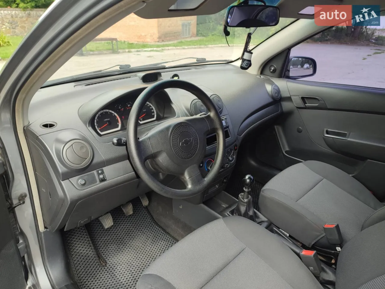 2011 Chevrolet Aveo - мініатюра 4