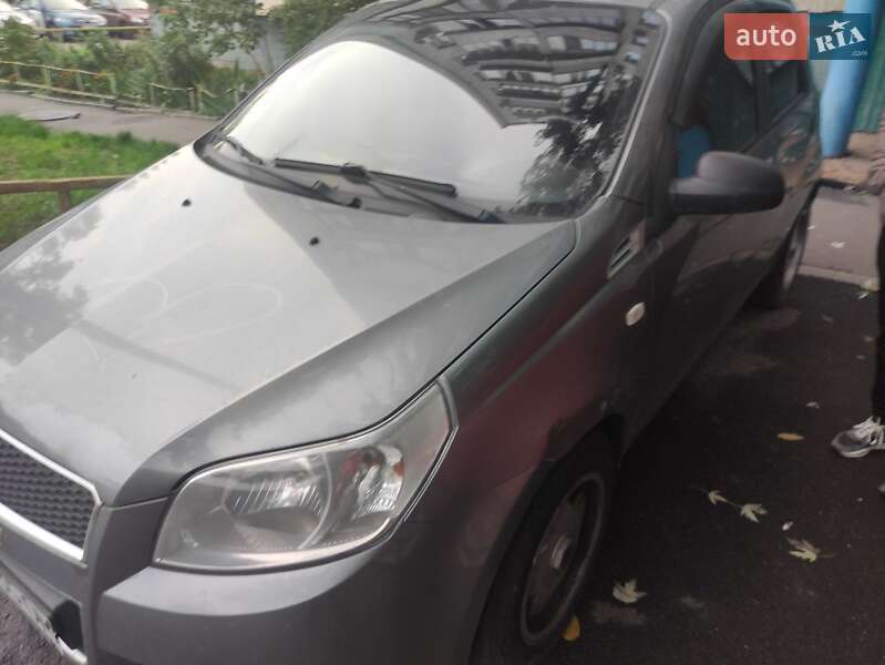 Хетчбек Chevrolet Aveo