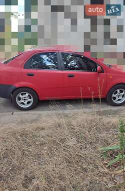 Chevrolet Aveo  2004