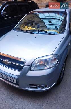Chevrolet Aveo  2011