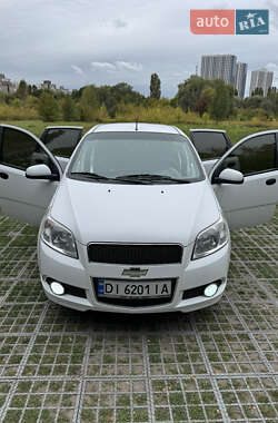 Chevrolet Aveo  2010