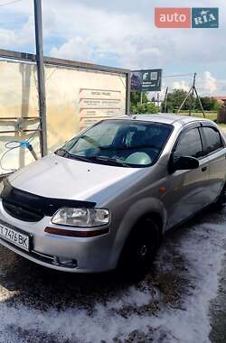 Chevrolet Aveo  2004