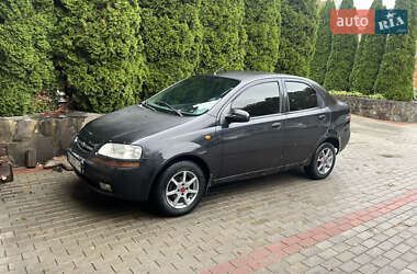 Chevrolet Aveo  2005
